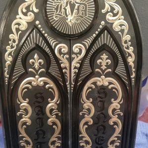 Kat Von D Saint and Sinner palette